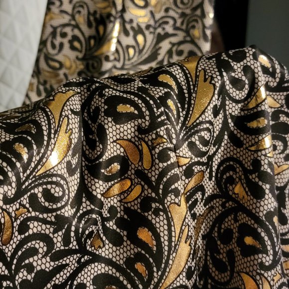 Two piece Pant outfit - Picture 3 of 3